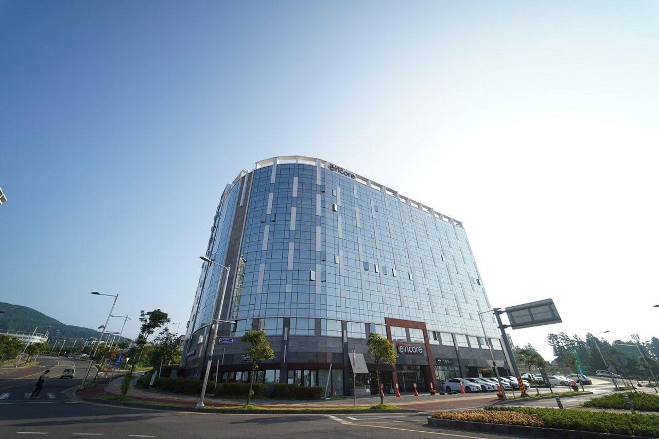 Shin Shin Hotel Jeju Worldcup Seogwipo Ngoại thất bức ảnh